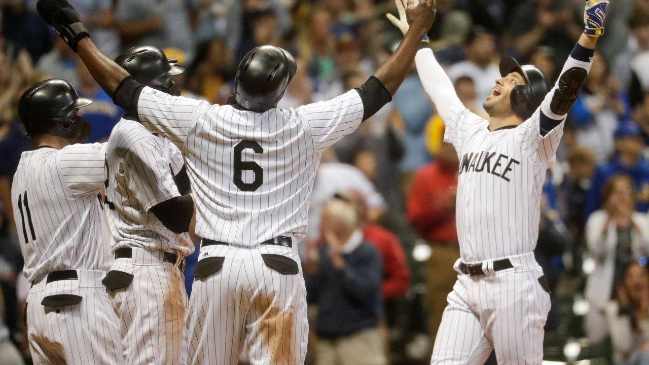 Woodruff fans 10, Brewers' bats shine in 10-4 win over Bucs